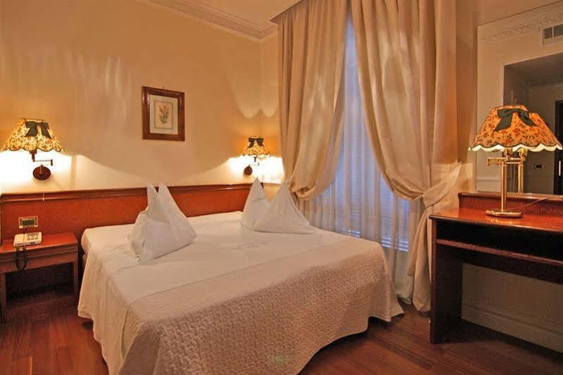 Hotel Marghera Roma Esterno foto